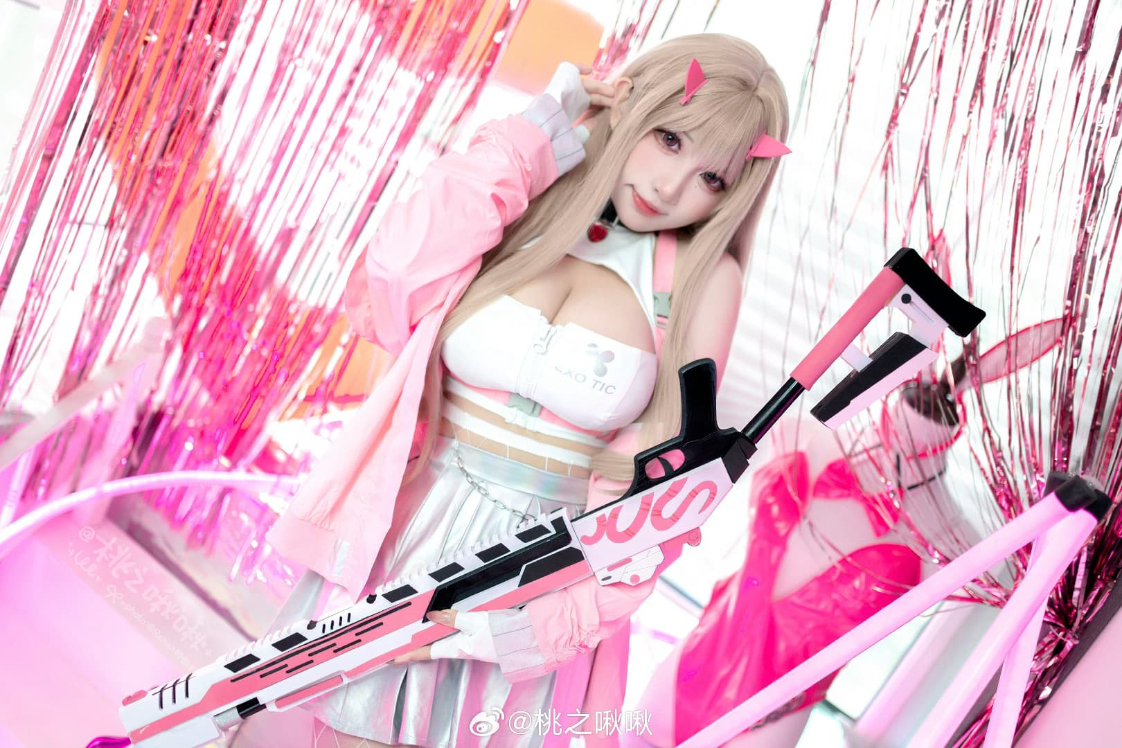 COSPLAY  我隐藏的秘密，只给你看哦♡ 𝗱𝗮𝗿𝗹𝗶𝗻𝗴~♡ nikke:胜利女神 毒蛇cos@桃之啾啾 COSPLAY-第4张