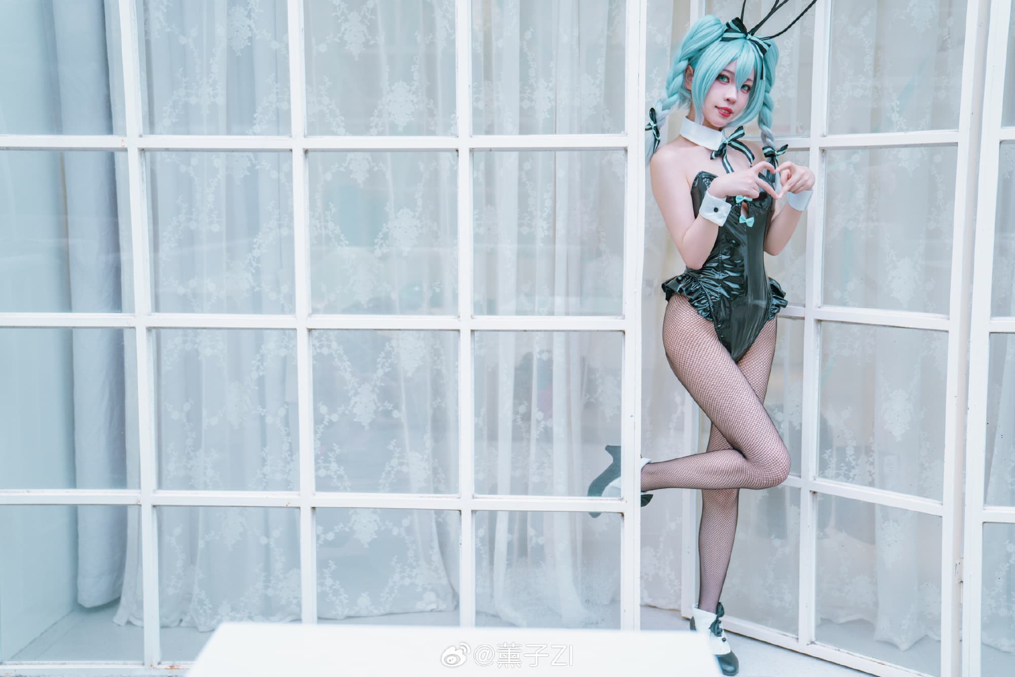 COSPLAY 今日份的兔兔能量吃啊请吃 初音ミク@薰子ZI COSPLAY-第15张